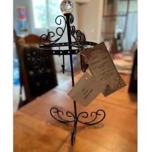Black decorative Jewelry holder- NWT
